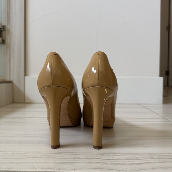 Platforms - Picture 13 of 14